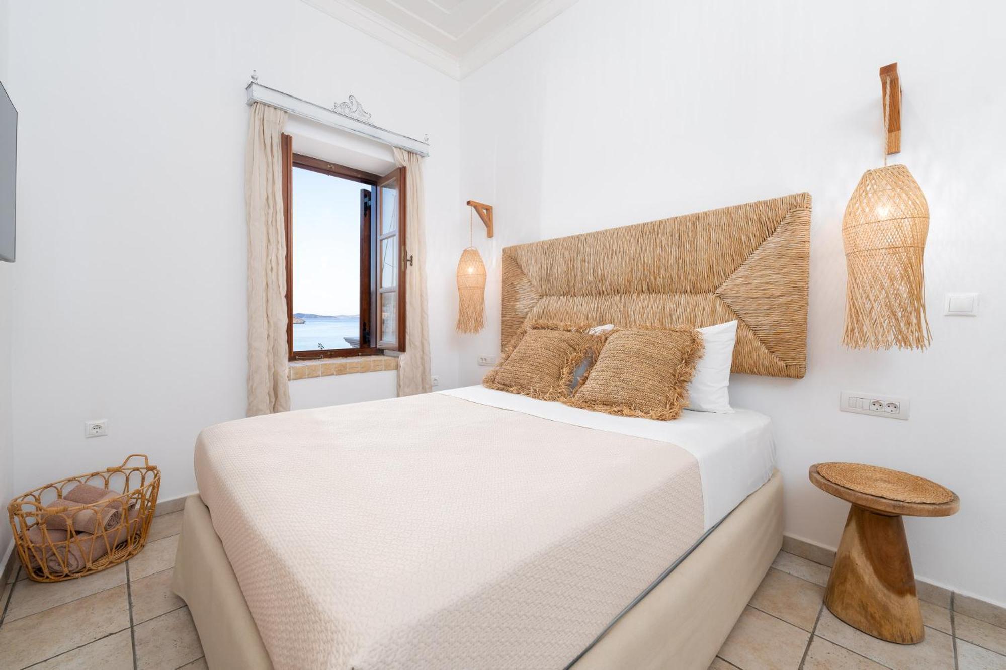 Villa Antonis Chalki Town Eksteriør bilde