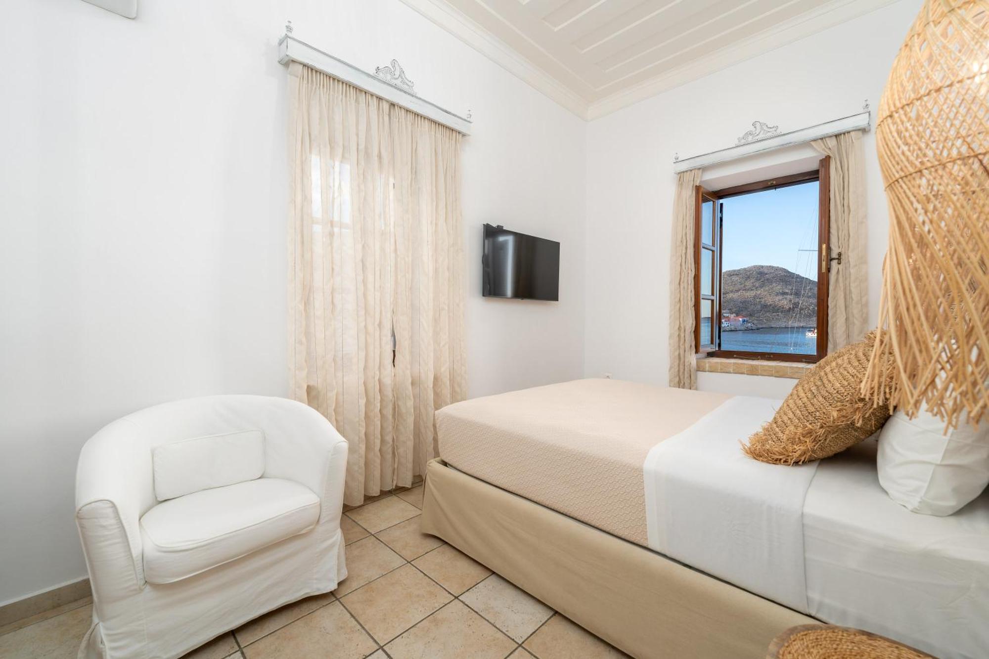 Villa Antonis Chalki Town Eksteriør bilde